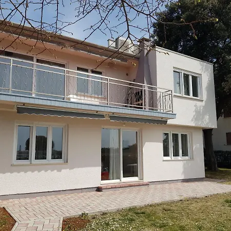 Villa Lungomare Umag Exterior foto