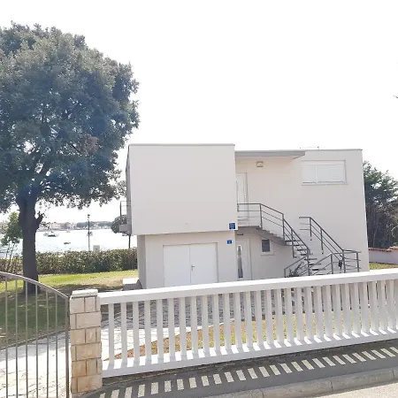 Villa Lungomare Umag Exterior foto