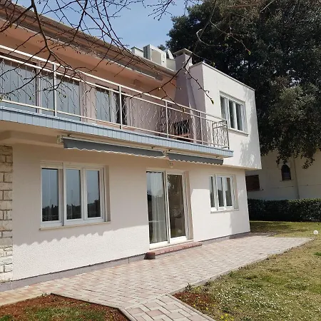 Villa Lungomare Umag Exterior foto